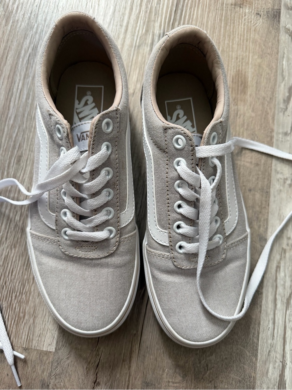 Vans Low Top Canvas Sneakers in Light Beige